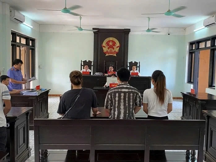 Nguyên Phó Viện trưởng VKSND TP Huế bị khai trừ Đảng Nguyên Phó Viện trưởng VKSND TP Huế bị khai trừ Đảng