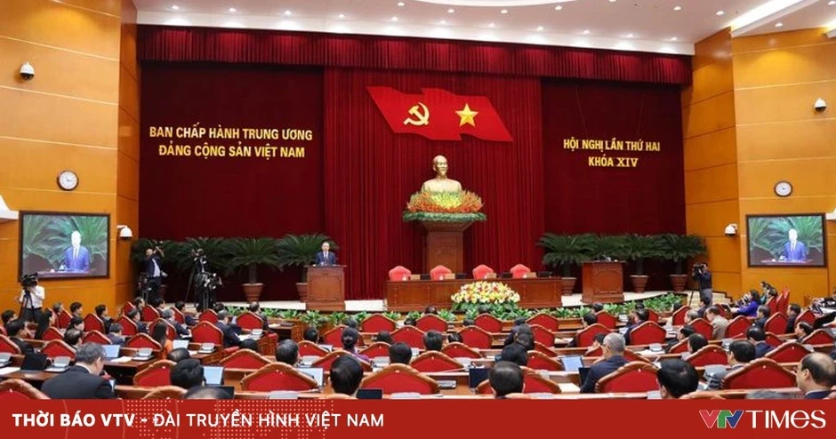 Nhất quán "bốn kiên định" về chính trị, tư tưởng Nhất quán "bốn kiên định" về chính trị, tư tưởng