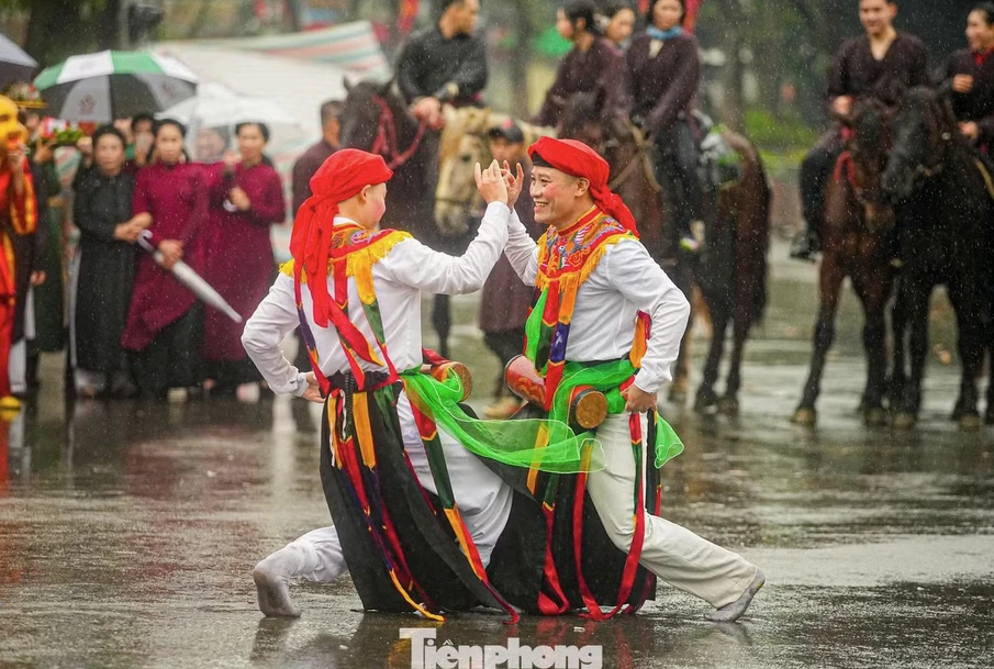 Nhất trí chọn ngày 24/11 là ‘Ngày Văn hóa Việt Nam’, người lao động được nghỉ hưởng nguyên lương Nhất trí chọn ngày 24/11 là ‘Ngày Văn hóa Việt Nam’, người lao động được nghỉ hưởng nguyên lương