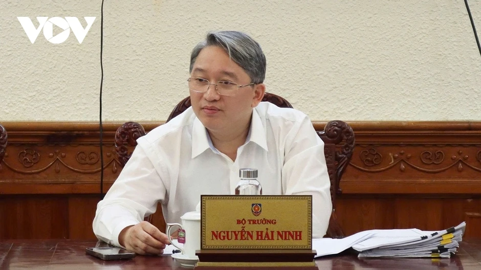 Nhiều cơ chế đặc thù, vượt trội để thu hút người giỏi làm luật sư công Nhiều cơ chế đặc thù, vượt trội để thu hút người giỏi làm luật sư công