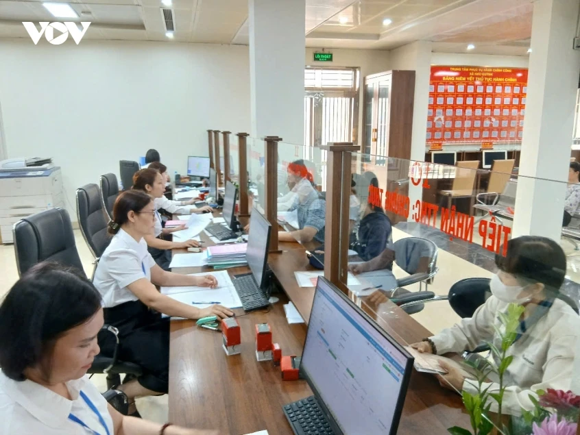 Nhiều giải pháp hạn chế tình trạng thừa, thiếu cán bộ cấp xã ở Hưng Yên Nhiều giải pháp hạn chế tình trạng thừa, thiếu cán bộ cấp xã ở Hưng Yên