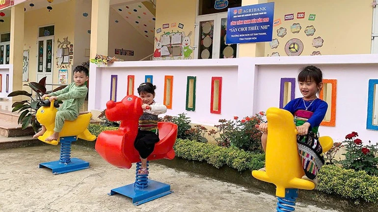 Nhiều hoạt động thiết thực trong “Tháng Ba biên giới”
