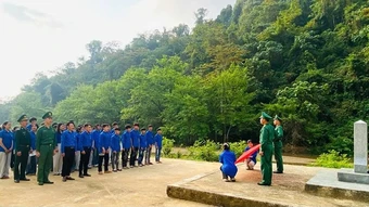 Nhiều hoạt động thiết thực trong “Tháng Ba biên giới”