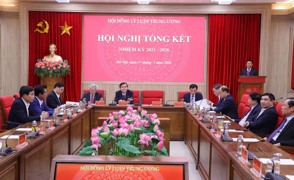 Nhiều kết quả nổi bật trong công tác lý luận Nhiều kết quả nổi bật trong công tác lý luận
