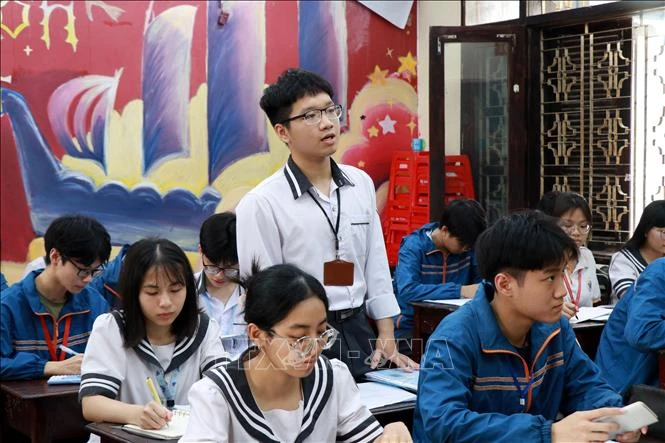 Những 'mầm xanh' viết tiếp trang sử đỏ Những 'mầm xanh' viết tiếp trang sử đỏ