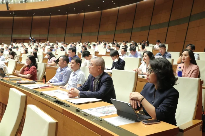 Những nội dung cơ bản của Quy định về công tác chính trị, tư tưởng trong Đảng Những nội dung cơ bản của Quy định về công tác chính trị, tư tưởng trong Đảng