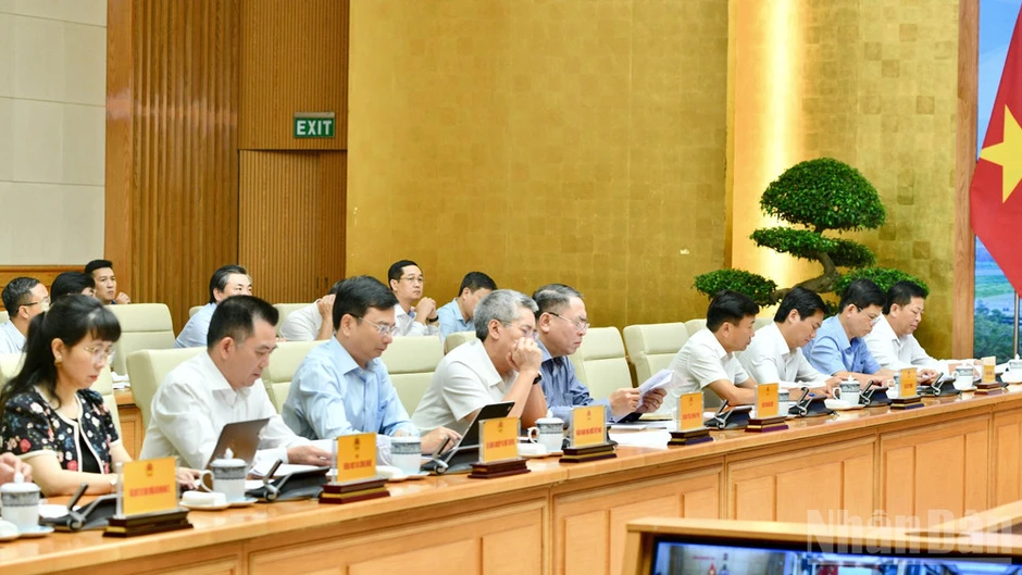 Nỗ lực bảo đảm tiến độ, chất lượng các công trình giao thông trọng điểm, đóng góp hiệu quả cho tăng trưởng 2 con số Nỗ lực bảo đảm tiến độ, chất lượng các công trình giao thông trọng điểm, đóng góp hiệu quả cho tăng trưởng 2 con số