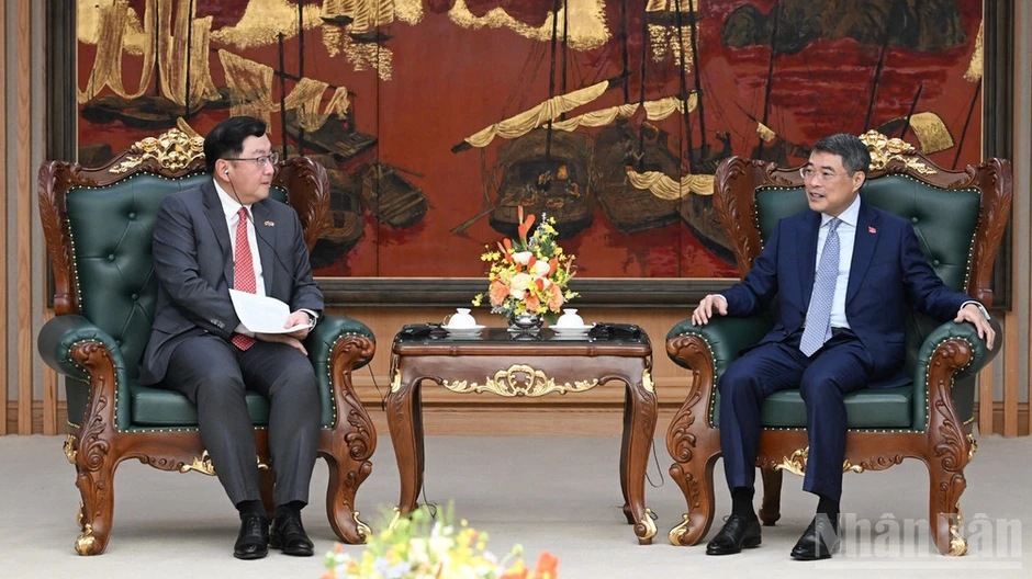Nỗ lực sớm đưa kim ngạch thương mại Việt Nam-Malaysia đạt 20 tỷ USD theo hướng cân bằng hơn