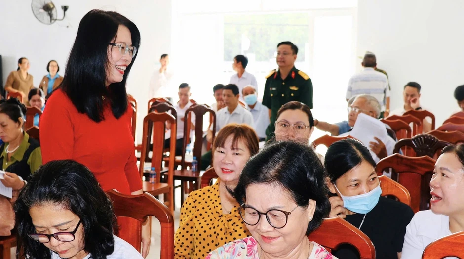 'Nữ tướng’ du lịch muốn chính sách phải được biến thành bát cơm, manh áo cụ thể 'Nữ tướng’ du lịch muốn chính sách phải được biến thành bát cơm, manh áo cụ thể