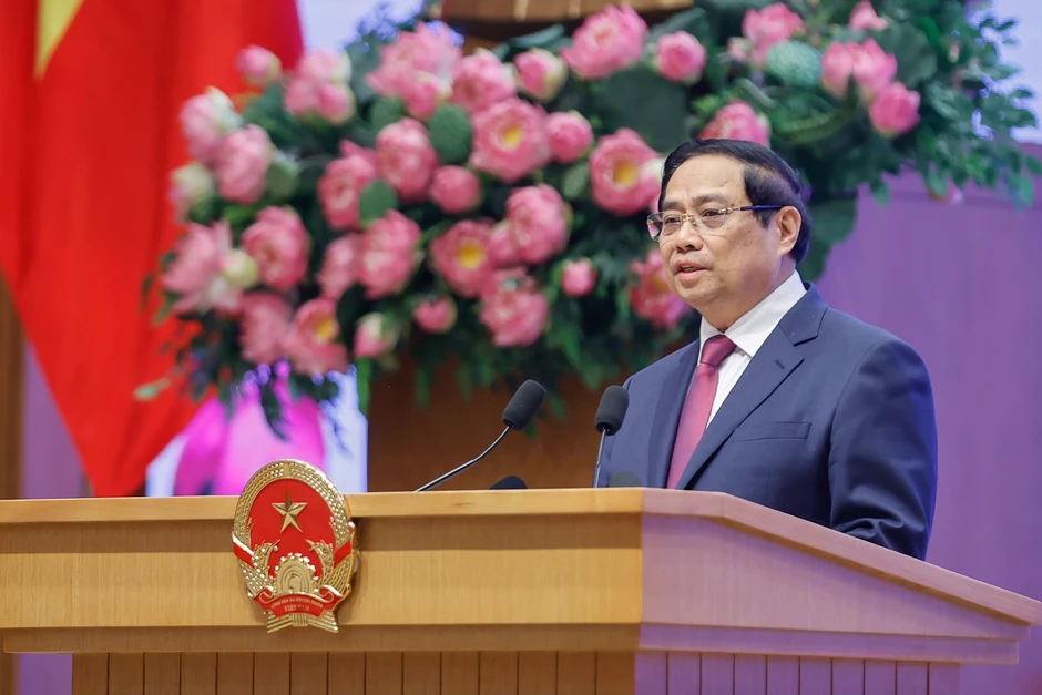Nữ Viện trưởng được Thủ tướng trao giải thưởng Kovalevskaia Nữ Viện trưởng được Thủ tướng trao giải thưởng Kovalevskaia