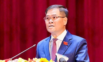 Ông Bùi Văn Khắng tái cử Chủ tịch UBND tỉnh Quảng Ninh - Báo TinVina