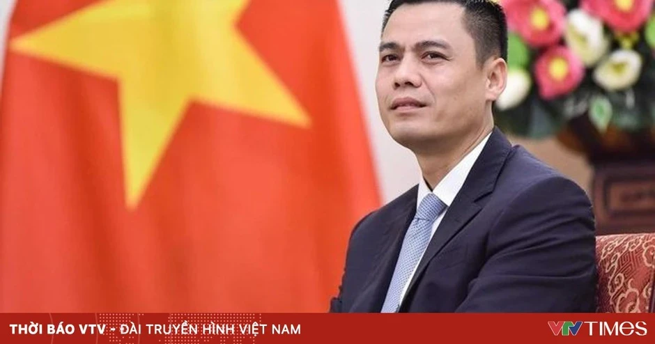 Ông Đặng Hoàng Giang được bổ nhiệm lại chức Thứ trưởng Bộ Ngoại giao Ông Đặng Hoàng Giang được bổ nhiệm lại chức Thứ trưởng Bộ Ngoại giao