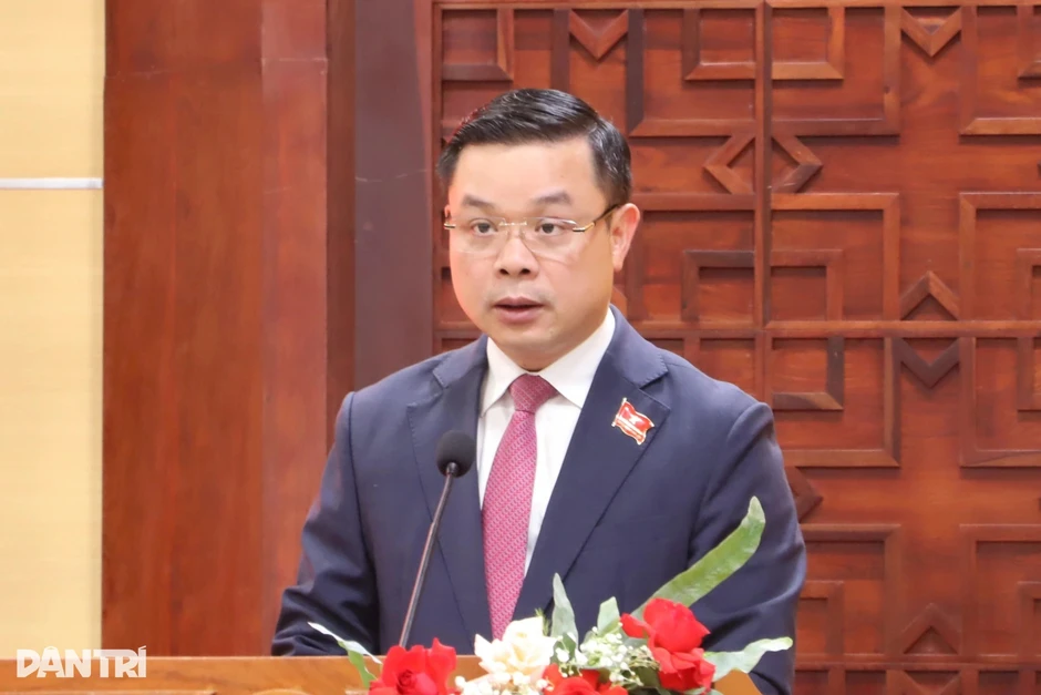 Ông Đỗ Hữu Huy được bầu giữ chức Chủ tịch UBND tỉnh Đắk Lắk Ông Đỗ Hữu Huy được bầu giữ chức Chủ tịch UBND tỉnh Đắk Lắk