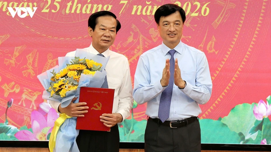 Ông Đỗ Thanh Bình được Bộ Chính trị chỉ định giữ chức Bí thư Thành ủy Cần Thơ Ông Đỗ Thanh Bình được Bộ Chính trị chỉ định giữ chức Bí thư Thành ủy Cần Thơ