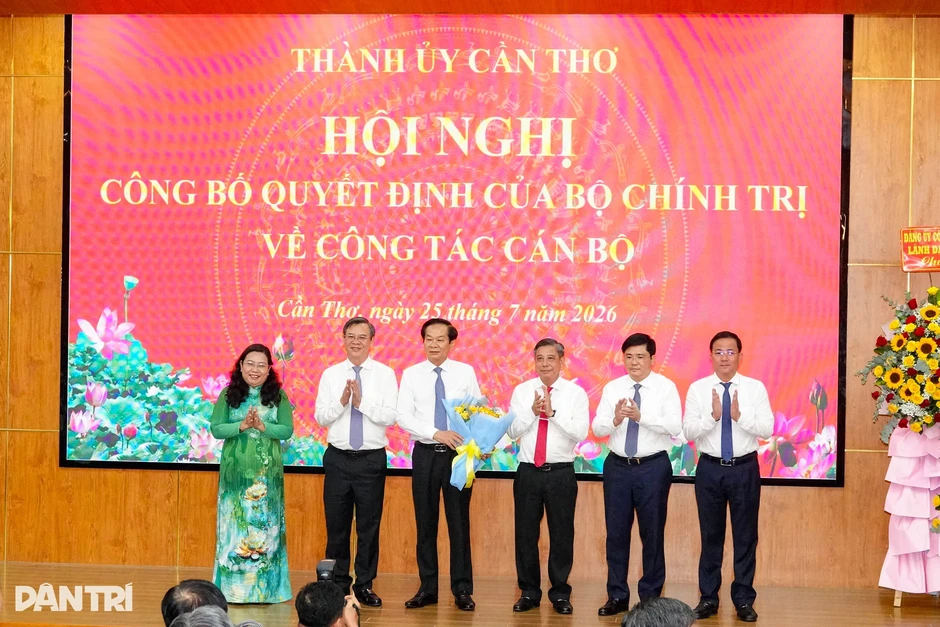 Ông Đỗ Thanh Bình được điều động làm Bí thư Thành ủy Cần Thơ Ông Đỗ Thanh Bình được điều động làm Bí thư Thành ủy Cần Thơ