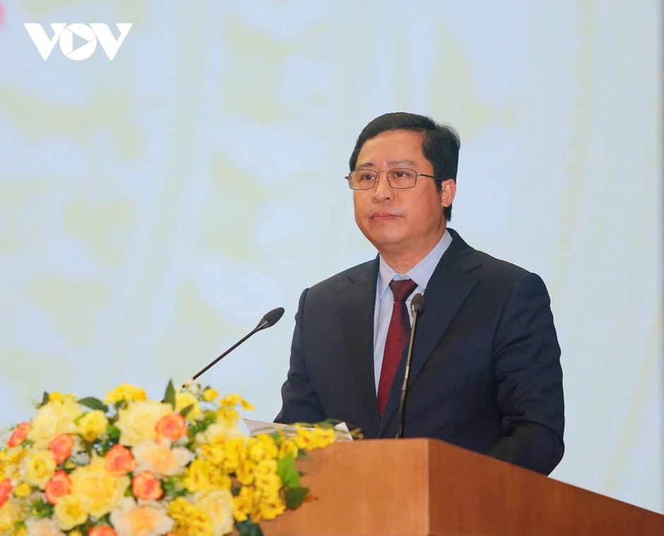 Ông Hoàng Giang được bầu giữ chức Chủ tịch HĐND tỉnh Lào Cai Ông Hoàng Giang được bầu giữ chức Chủ tịch HĐND tỉnh Lào Cai