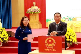 Ông Hoàng Giang được bầu làm Chủ tịch HĐND tỉnh Lào Cai