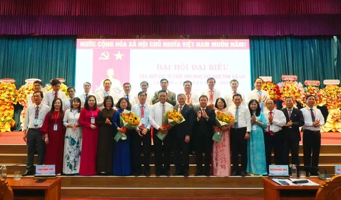 Ông Lê Kim Toàn được bầu giữ chức Chủ tịch Liên hiệp hữu nghị Gia Lai Ông Lê Kim Toàn được bầu giữ chức Chủ tịch Liên hiệp hữu nghị Gia Lai