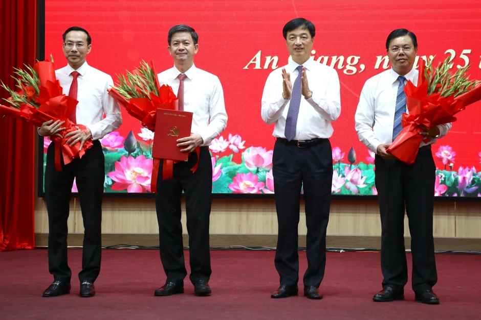 Ông Lê Quang Tùng làm Bí thư Tỉnh ủy An Giang Ông Lê Quang Tùng làm Bí thư Tỉnh ủy An Giang