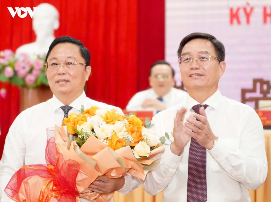 Ông Lê Trí Thanh được bầu giữ chức Chủ tịch UBND thành phố Huế Ông Lê Trí Thanh được bầu giữ chức Chủ tịch UBND thành phố Huế