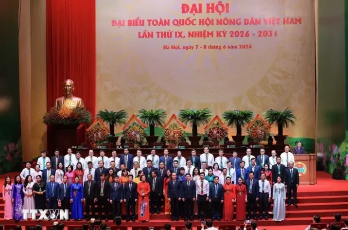 Ông Lương Quốc Đoàn tái đắc cử chức Chủ tịch Trung ương Hội Nông dân Việt Nam khóa IX Ông Lương Quốc Đoàn tái đắc cử chức Chủ tịch Trung ương Hội Nông dân Việt Nam khóa IX