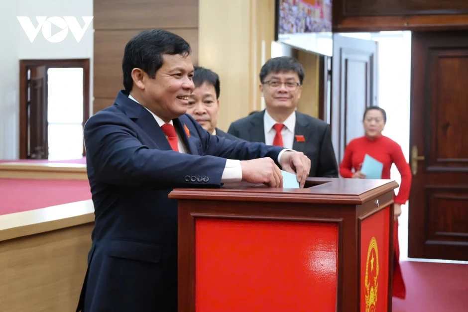 Ông Nguyễn Đức Tuy được bầu giữ chức Chủ tịch HĐND tỉnh Quảng Ngãi Ông Nguyễn Đức Tuy được bầu giữ chức Chủ tịch HĐND tỉnh Quảng Ngãi