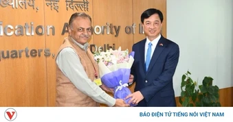 Ông Nguyễn Duy Ngọc làm việc với cơ quan định danh số UIDAI của Ấn Độ