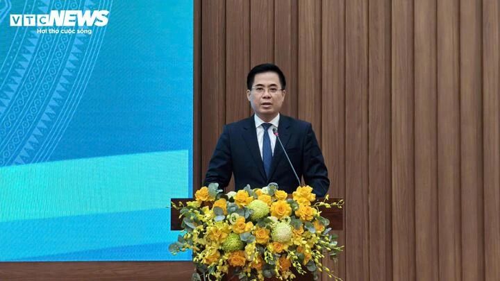 Ông Nguyễn Hoàng Giang tiếp tục được bầu làm Chủ tịch UBND tỉnh Quảng Ngãi