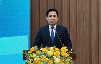 Ông Nguyễn Hoàng Giang tiếp tục được bầu làm Chủ tịch UBND tỉnh Quảng Ngãi