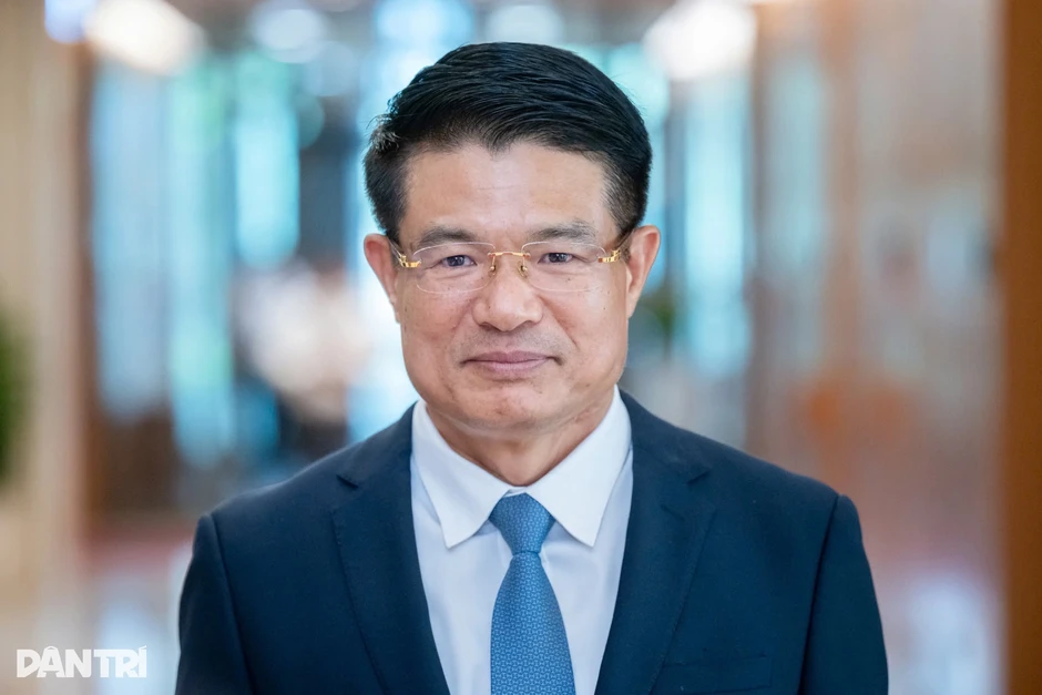 Ông Nguyễn Huy Tiến tái đắc cử Viện trưởng VKSND Tối cao Ông Nguyễn Huy Tiến tái đắc cử Viện trưởng VKSND Tối cao