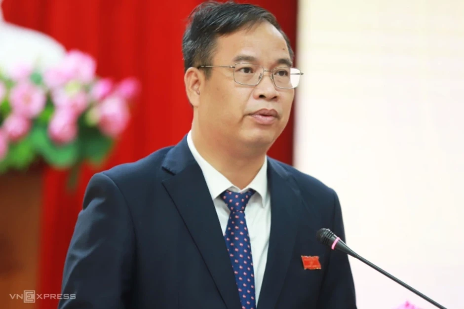 Ông Nguyễn Khắc Toàn tái đắc cử Chủ tịch TP Huế Ông Nguyễn Khắc Toàn tái đắc cử Chủ tịch TP Huế