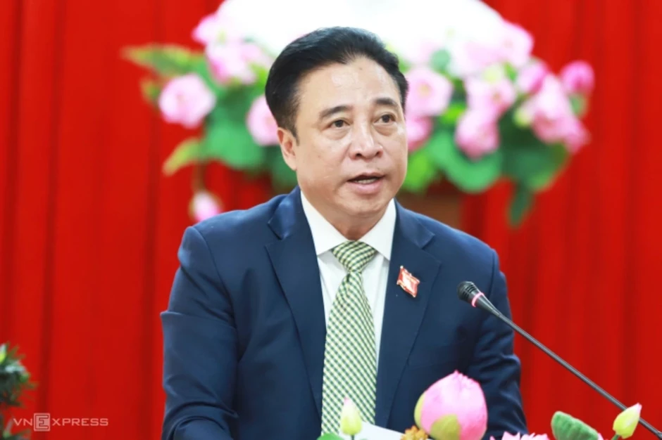 Ông Nguyễn Khắc Toàn tái đắc cử Chủ tịch TP Huế Ông Nguyễn Khắc Toàn tái đắc cử Chủ tịch TP Huế