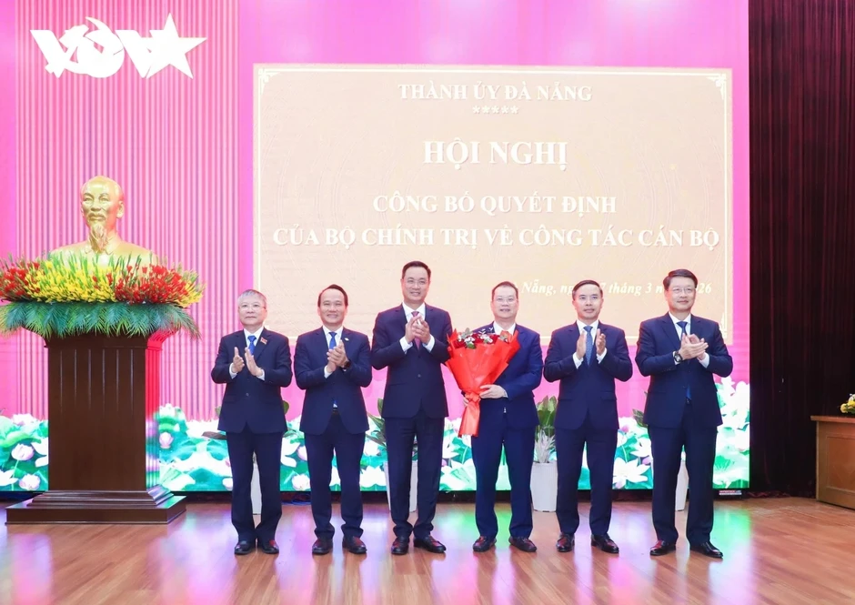 Ông Nguyễn Mạnh Hùng được chỉ định giữ chức Phó Bí thư Thành ủy Đà Nẵng Ông Nguyễn Mạnh Hùng được chỉ định giữ chức Phó Bí thư Thành ủy Đà Nẵng
