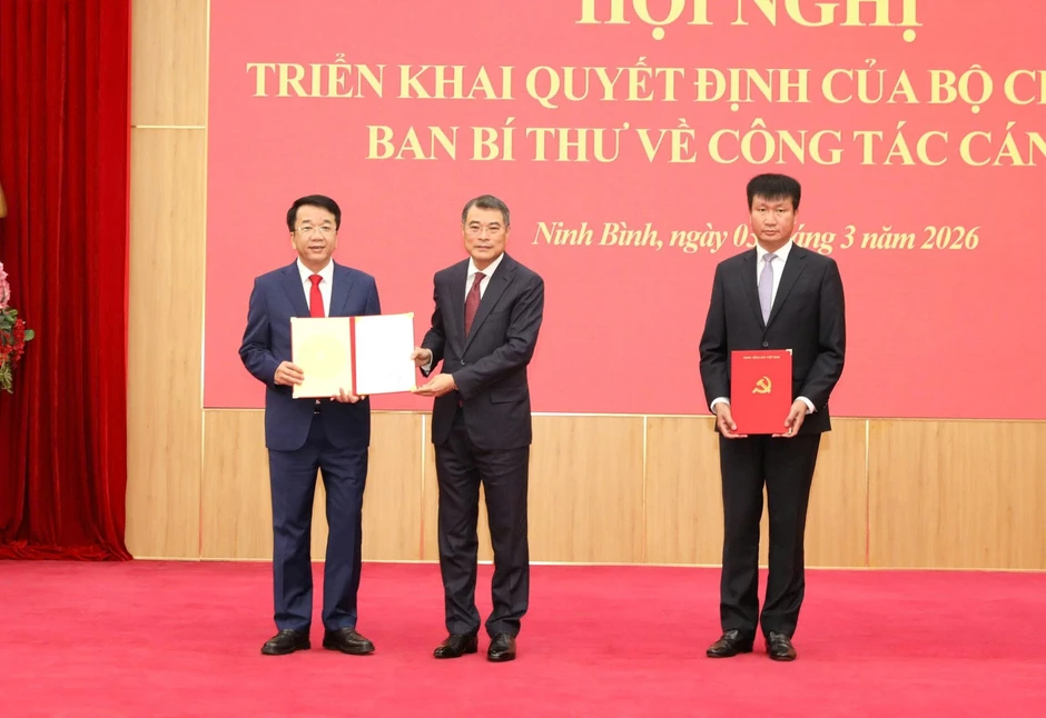Ông Nguyễn Thanh Bình được giới thiệu để bầu làm Chủ tịch tỉnh Ninh Bình Ông Nguyễn Thanh Bình được giới thiệu để bầu làm Chủ tịch tỉnh Ninh Bình