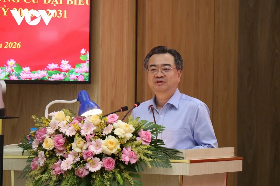 Ông Nguyễn Thanh Nghị trình bày chương trình hành động trước cử tri Đắk Lắk