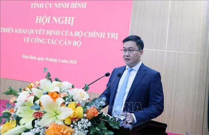 Ông Trần Đăng Quỳnh giữ chức Phó Bí thư Tỉnh ủy Ninh Bình Ông Trần Đăng Quỳnh giữ chức Phó Bí thư Tỉnh ủy Ninh Bình