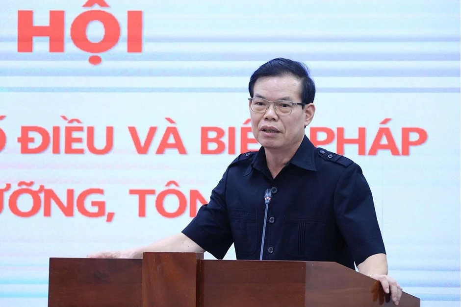 Ông Triệu Tài Vinh chủ trì Hội nghị phản biện xã hội dự thảo Nghị định hướng dẫn thi hành Luật Tín ngưỡng, tôn giáo Ông Triệu Tài Vinh chủ trì Hội nghị phản biện xã hội dự thảo Nghị định hướng dẫn thi hành Luật Tín ngưỡng, tôn giáo