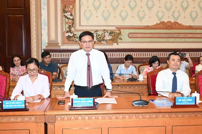 Ông Trương Trung Kiên giữ chức Giám đốc Sở Quy hoạch - Kiến trúc TPHCM Ông Trương Trung Kiên giữ chức Giám đốc Sở Quy hoạch - Kiến trúc TPHCM