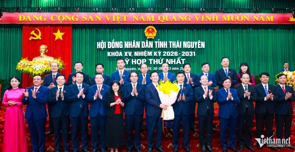 Ông Vương Quốc Tuấn tiếp tục giữ chức Chủ tịch UBND tỉnh Thái Nguyên Ông Vương Quốc Tuấn tiếp tục giữ chức Chủ tịch UBND tỉnh Thái Nguyên