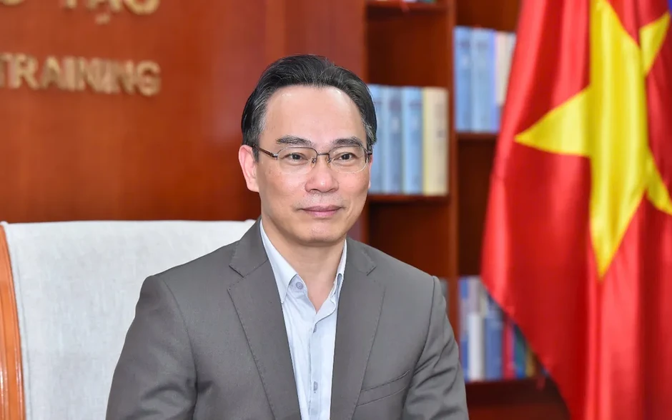 PGS.TS Hoàng Minh Sơn được bổ nhiệm làm Bộ trưởng Bộ Giáo dục và Đào tạo PGS.TS Hoàng Minh Sơn được bổ nhiệm làm Bộ trưởng Bộ Giáo dục và Đào tạo