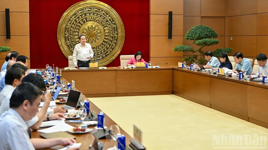 Phải chuyển mạnh từ "tham mưu thủ tục" sang "tham mưu chiến lược" Phải chuyển mạnh từ "tham mưu thủ tục" sang "tham mưu chiến lược"