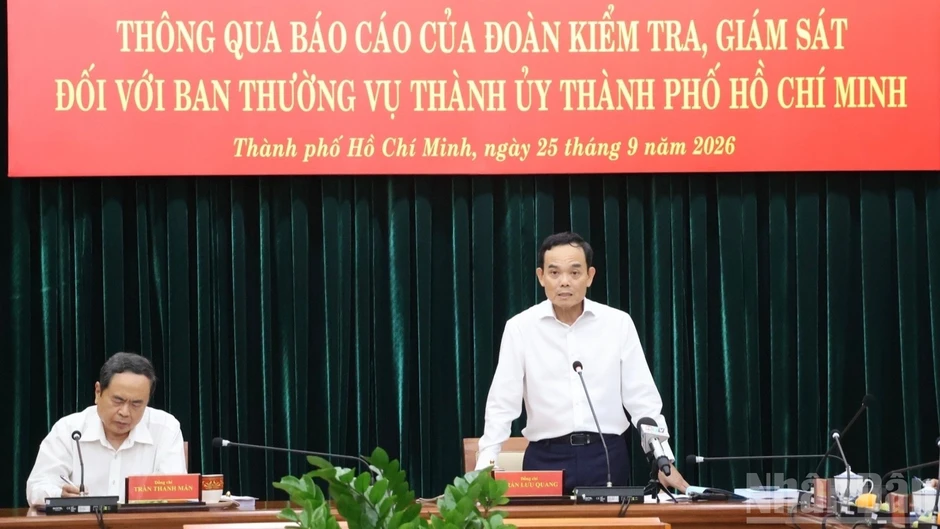 Phân cấp phải làm bộ máy xử lý công việc nhanh hơn, gần dân hơn, hiệu quả hơn Phân cấp phải làm bộ máy xử lý công việc nhanh hơn, gần dân hơn, hiệu quả hơn