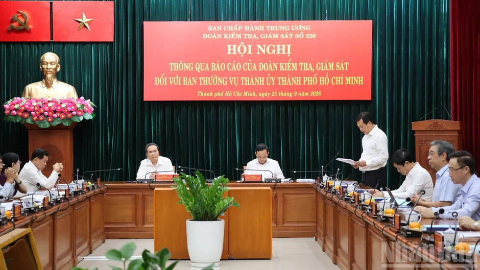 Phân cấp phải làm bộ máy xử lý công việc nhanh hơn, gần dân hơn, hiệu quả hơn Phân cấp phải làm bộ máy xử lý công việc nhanh hơn, gần dân hơn, hiệu quả hơn