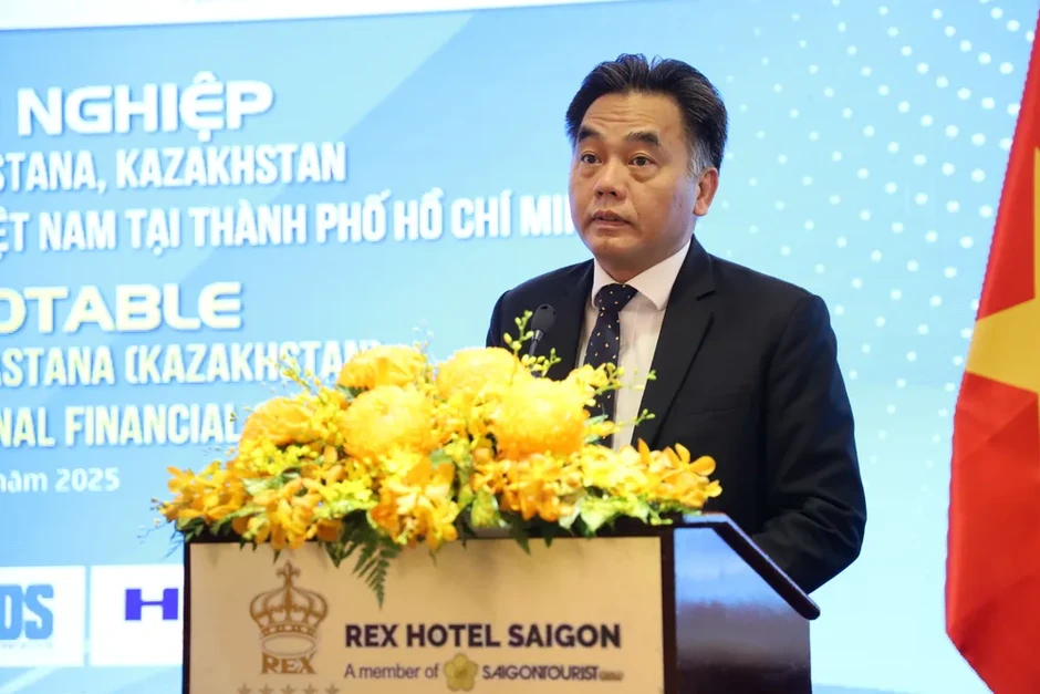 Phân công công tác Chủ tịch, Phó Chủ tịch UBND TPHCM nhiệm kỳ 2026-2031 Phân công công tác Chủ tịch, Phó Chủ tịch UBND TPHCM nhiệm kỳ 2026-2031