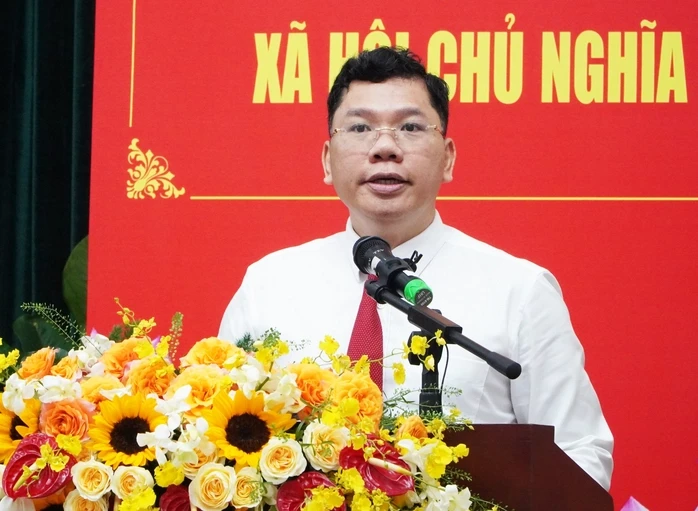 Phân công công tác Chủ tịch và các Phó Chủ tịch UBND TPHCM