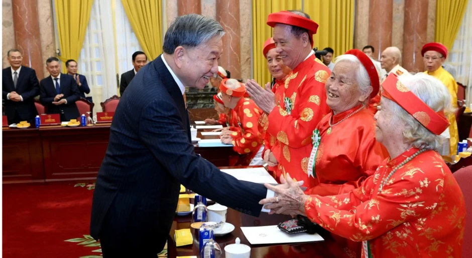 Phát biểu của Tổng Bí thư, Chủ tịch nước Tô Lâm tại cuộc gặp mặt 85 người cao tuổi tiêu biểu toàn quốc Phát biểu của Tổng Bí thư, Chủ tịch nước Tô Lâm tại cuộc gặp mặt 85 người cao tuổi tiêu biểu toàn quốc