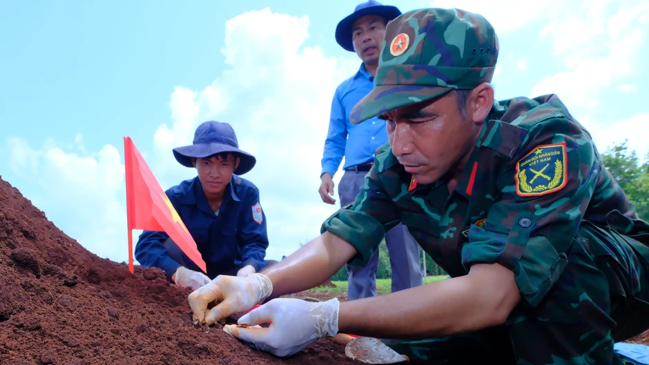 Phát hiện nhiều di vật của liệt sĩ chứa thông tin vô cùng quý giá