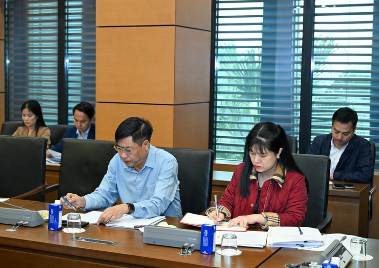 Phát huy cao nhất tinh thần trách nhiệm, quyết tâm tổ chức thành công cuộc bầu cử Phát huy cao nhất tinh thần trách nhiệm, quyết tâm tổ chức thành công cuộc bầu cử