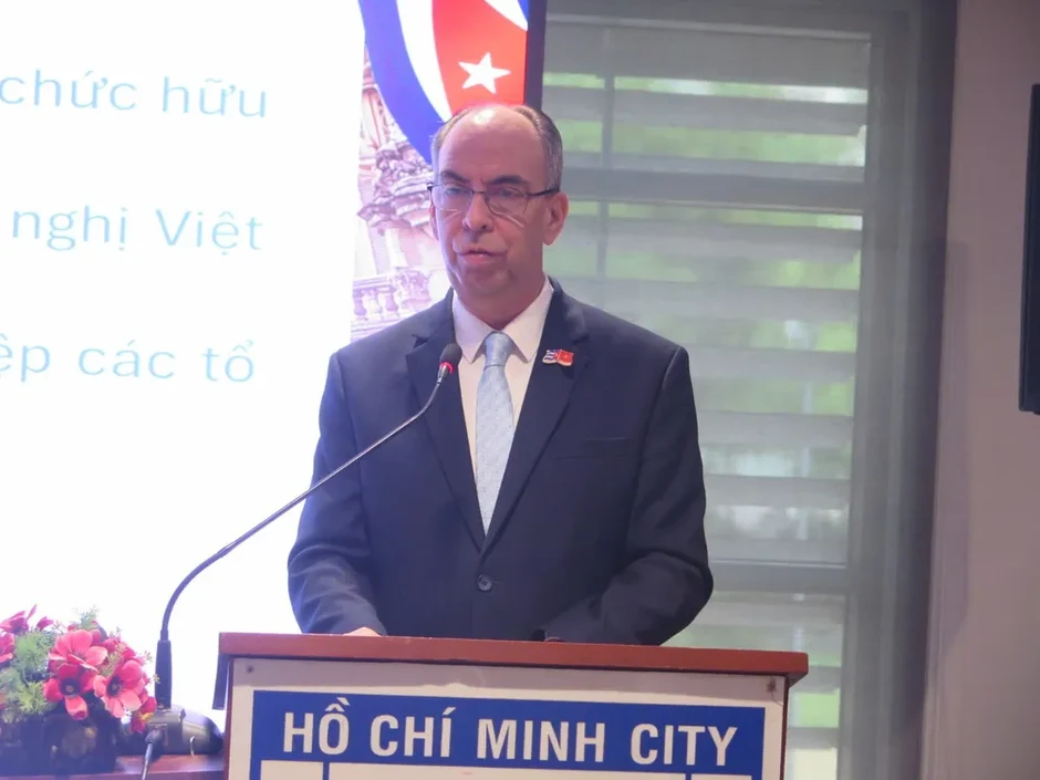 Phát huy tinh thần Chiến thắng Giron để vượt qua khó khăn
