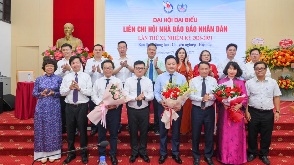 Phát huy truyền thống, đổi mới sáng tạo, xây dựng Báo Nhân Dân hiện đại trong kỷ nguyên số Phát huy truyền thống, đổi mới sáng tạo, xây dựng Báo Nhân Dân hiện đại trong kỷ nguyên số
